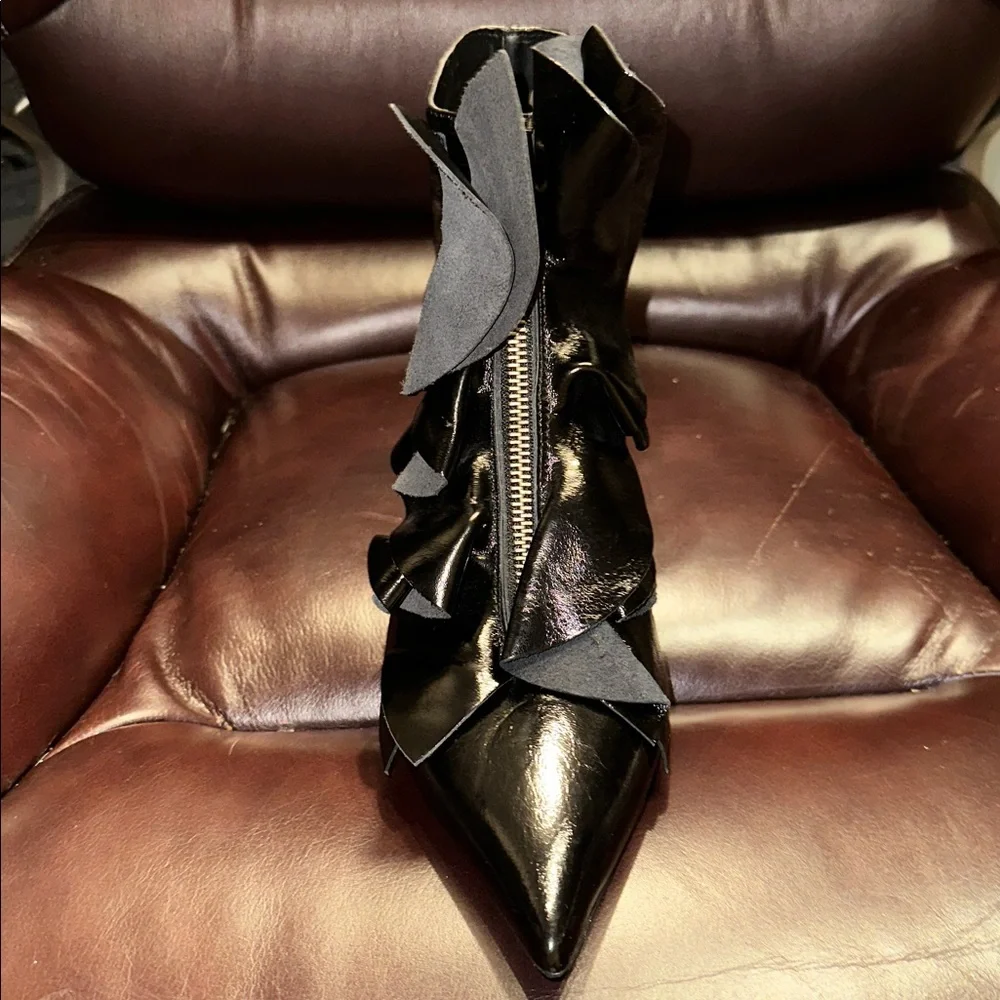 NWT Zara Ruffled Patent Leather Kitten Heel Booties - Picture 6 of 16